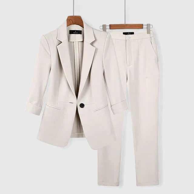 Annie | Sophisticated Blazer Set.