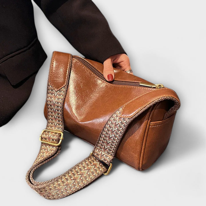 Annie | Vintage Crossbody Bag