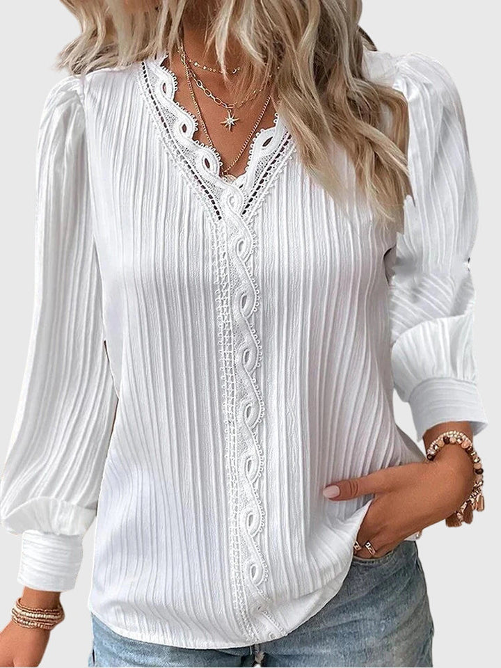 Annie | Elegant Pullover Blouse